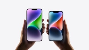 iPhone 14 Plus available at Rs 73,999