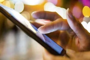 Vodafone Idea चे ‘हे’ आहेत सर्वात स्वस्त प्रीपेड प्लॅन्स; कोणकोणते फायदे मिळणार? जाणून घ्या vodafone idea 99 198 128 and 204 rs plans