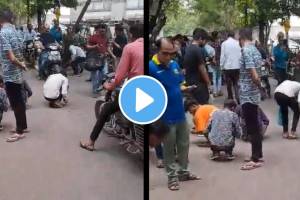Video : बाजारात रस्त्यावर पडलेले हिरे उचलण्यासाठी लोकांची गर्दी, सत्य कळताच झाले निराश… Crowd of people to pick up diamonds lying on the street in the market