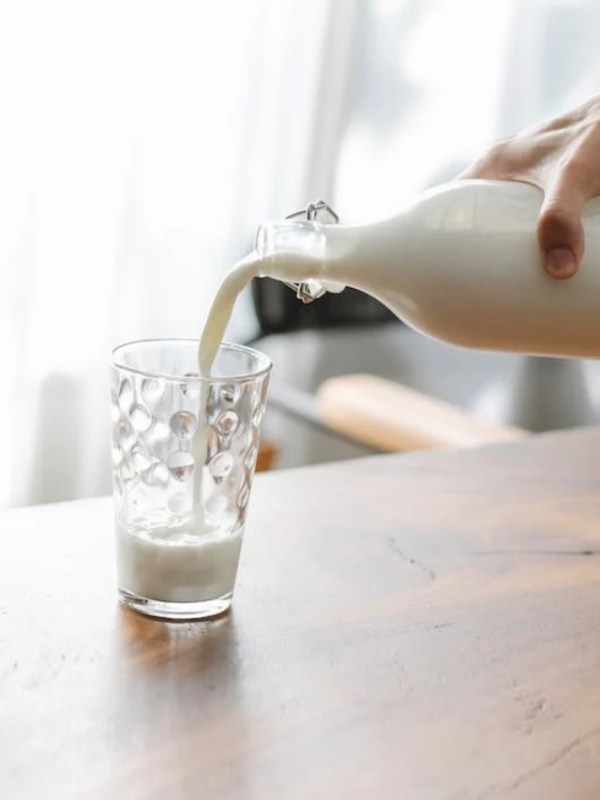 Senior Citizens Milk Drinking Right Time