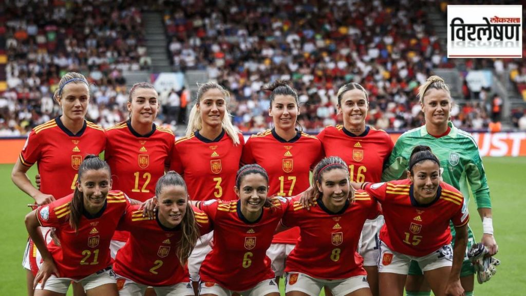 Spain women football players opposed to playing