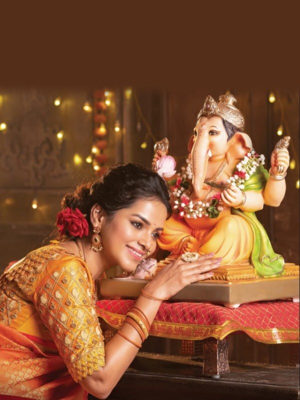 Titeekshaa Tawde Modak Making Video