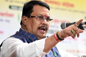 महापालिका भ्रष्टाचाराचे कुरण, वडेट्टीवार असे का म्हणाले… Vijay Wadettiwar say that municipal corruption is a pasture