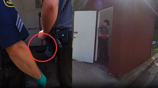 woman trapped in toilet due to apple watch in america police saved her life