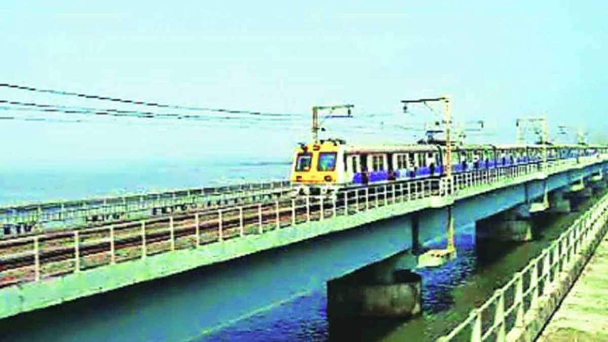 bhayander vasai creek bridge project on hold waiting permission from forest dept