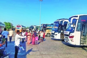 bus from gujrat in ganesh visarjan