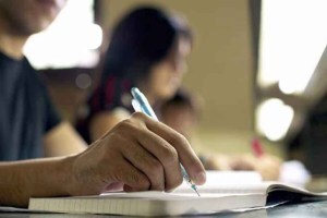 Zilla Parishad Recruitment: २०१९ मध्ये अर्ज केलेल्या उमेदवारांना शुल्क परत मिळणार; जाणून घ्या तपशील… eight students miss judiciary exam due to online map