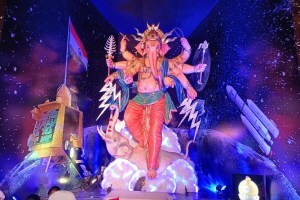 mumbai ganesh mandals, ganesh mandal decorations, decoration of chandrayaan 3, decoration of shiv rajyabhishek sohla, mumbai ganpati decoration, ganeshotsav