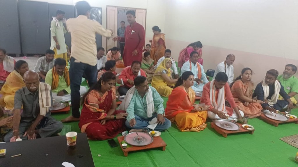 bjp workers, ganpati atharvashirsha akola, akola narendra modi