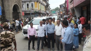 nashik municipal commissioner ganesh visarjan, nashik municipal commissioner instructed to remove encroachment