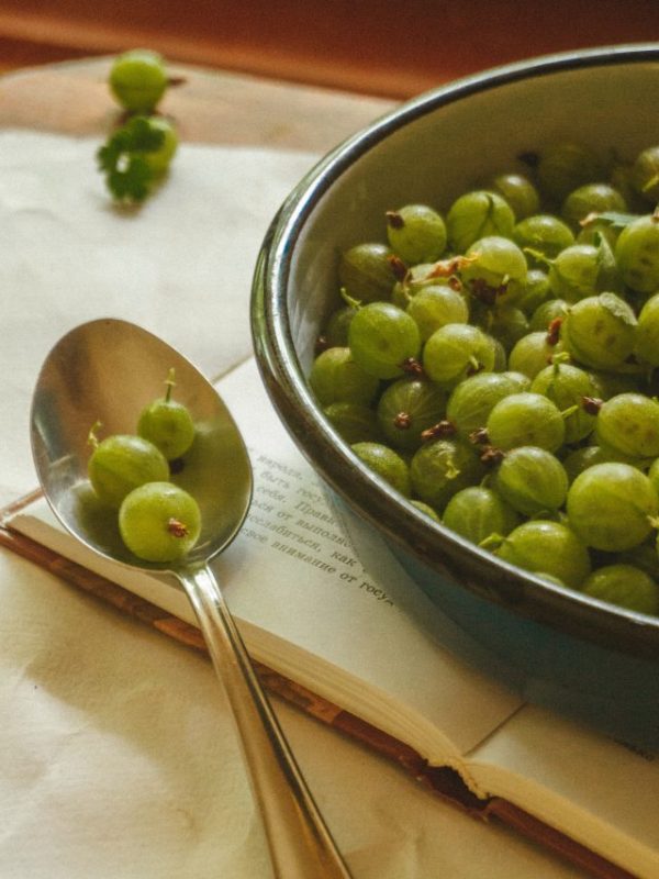 benefits-of-drinking-amla-juice-on-an-empty-stomach