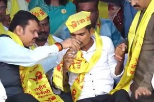 devendra fadnavis obc protest withdraw