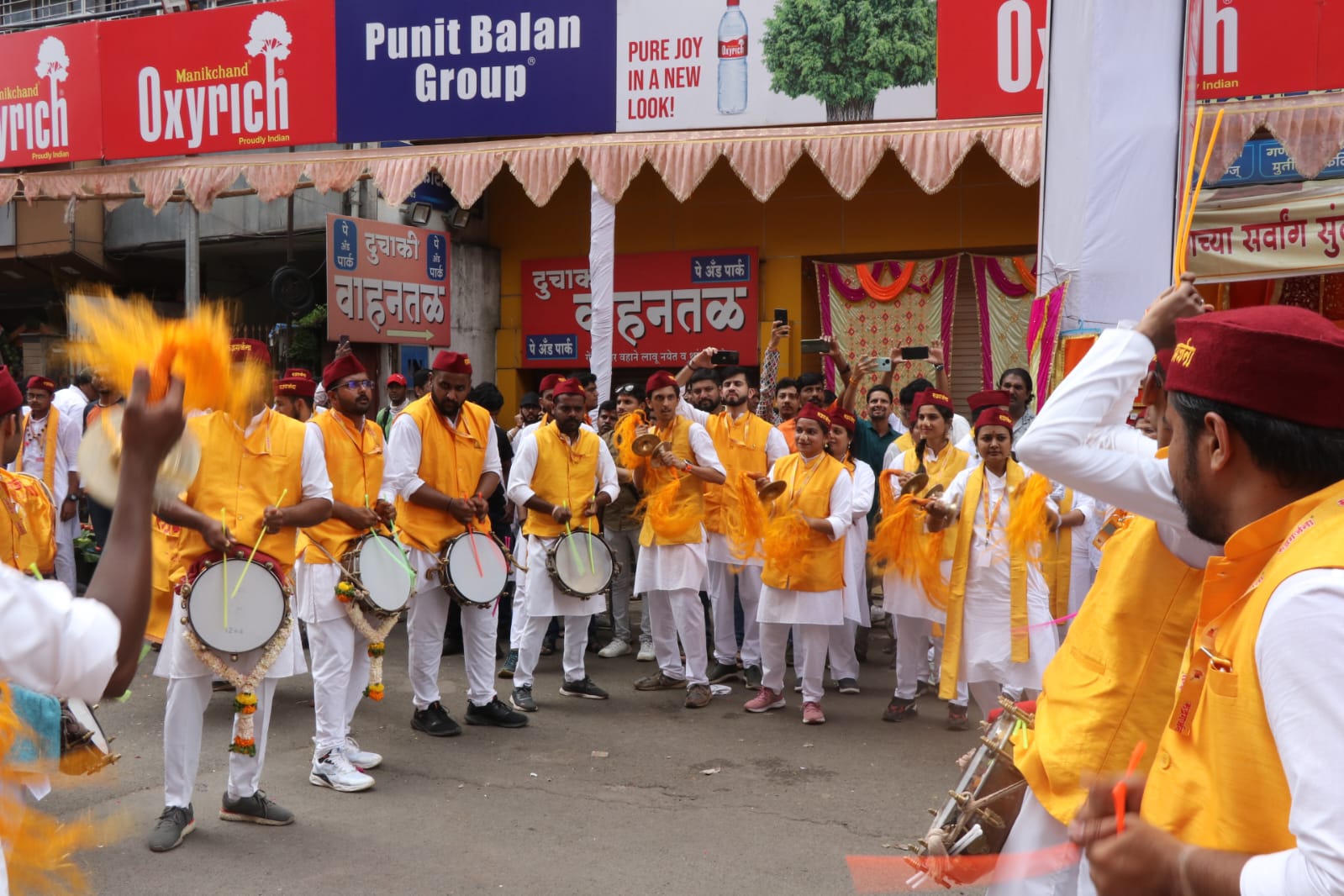 Ganesh Mandals ganpati in Pune city