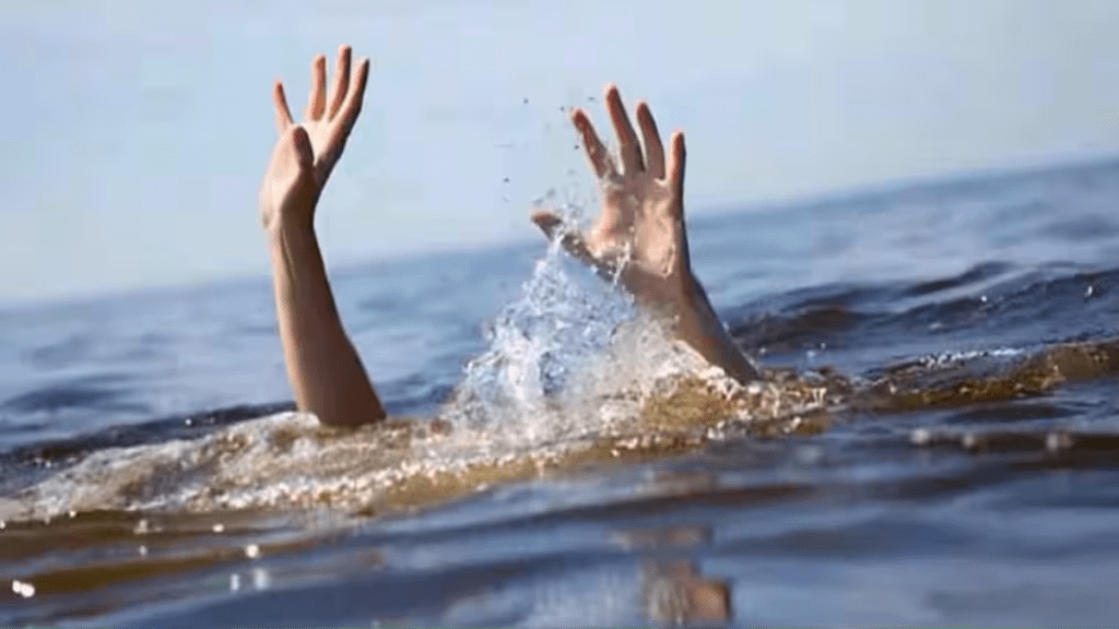 Three children drowned Ganesh Visarjan bamni nanded