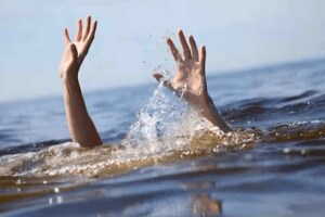 नांदेड: गणेश विसर्जनादरम्यान बिलोलीत तीन मुलांचा बुडून मृत्यू Three children drowned Ganesh Visarjan bamni nanded