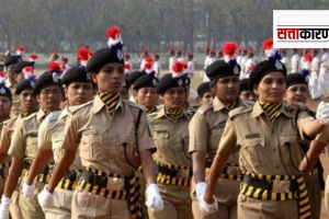 female-police-officers