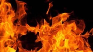 fire at Sane Guruji Mandal decoration