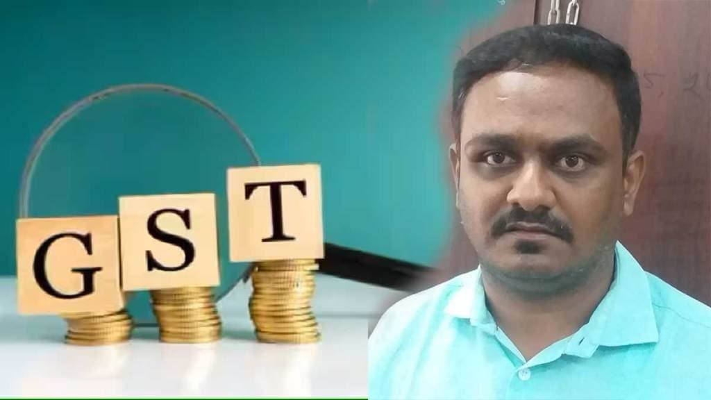gst officer arrested in kolhapur