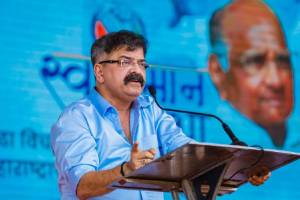 “विधिमंडळातील आमदारांचा गट हा पक्ष होऊ शकत नाही, कारण…”, जितेंद्र आव्हाडांचं विधान jitendra awhad
