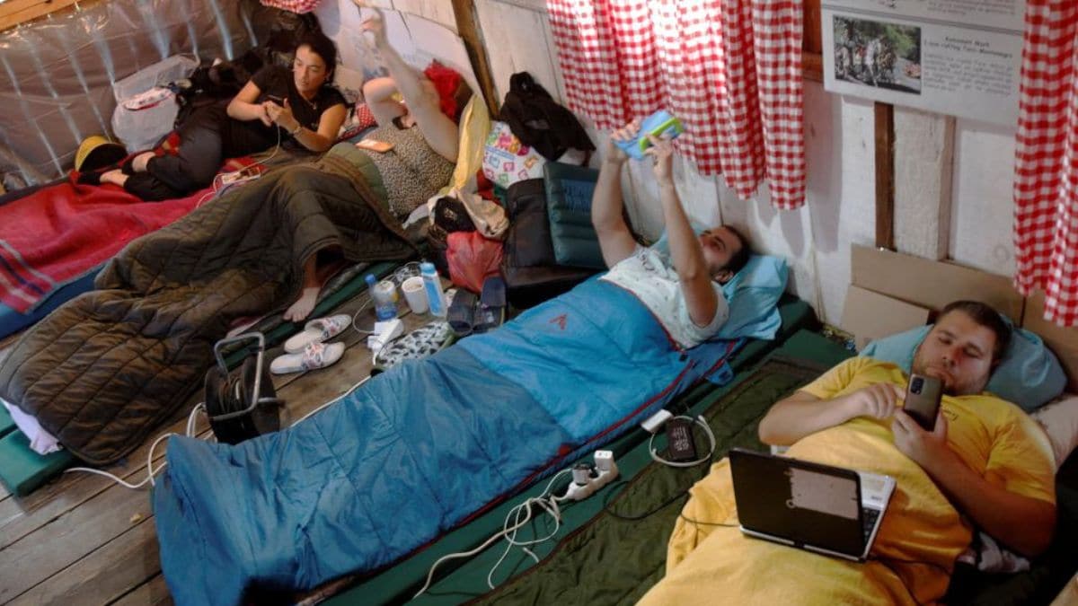 Laziest Citizen contest in Montenegro has people lying down for over 20 days