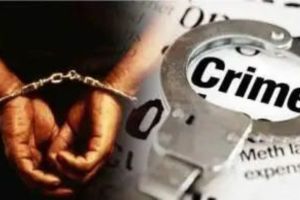 २० ते २५ जण बॉम्ब तयार करत असल्याची खोटी माहिती, मद्यपी पोलिसांच्या ताब्यात False information about bomb