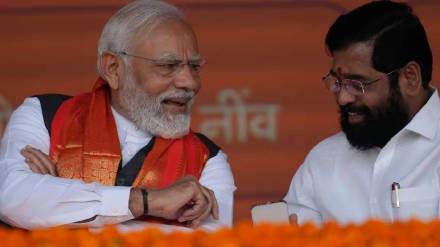 narendra modi eknath shinde
