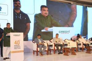 “…अन् आता नवीन पुणे वसवा”, नितीन गडकरींनी मांडली कल्पना union minister nitin gadkari present new pune concept in front of building developers