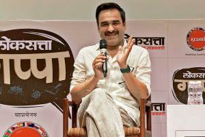 करुणेची मात्रा वाढायला हवी! ‘लोकसत्ता गप्पा’मध्ये पंकज त्रिपाठींचे प्रतिपादन pankaj tripathi in loksatta gappa event,