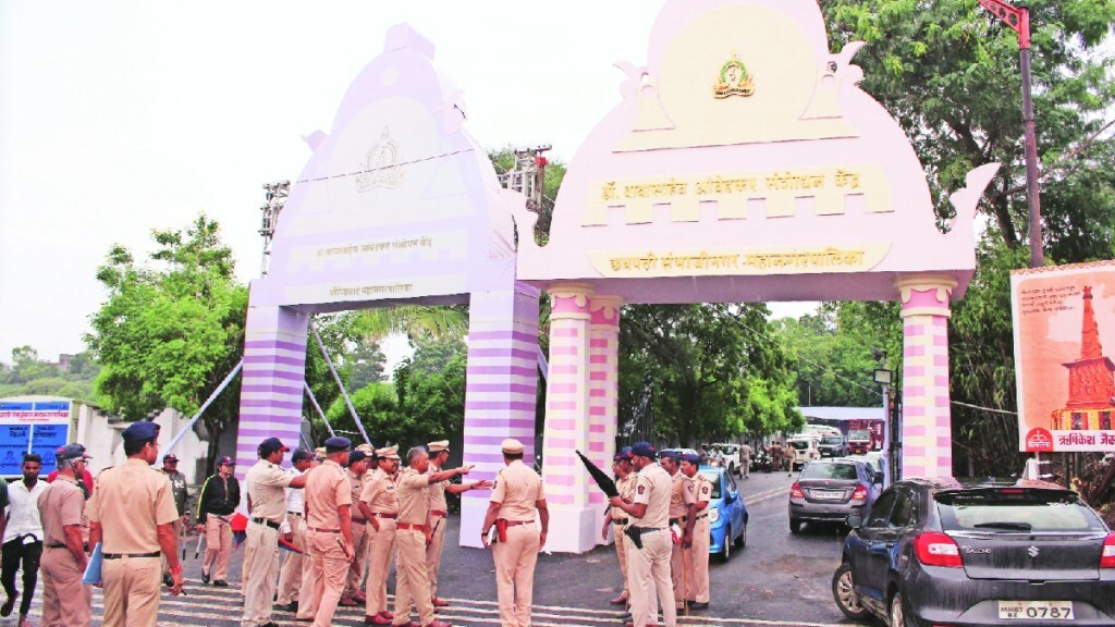 police in sambhaji nagar