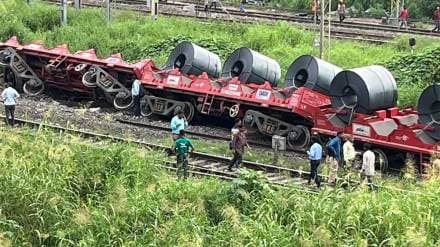 goods train derailed