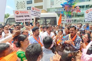 वसई-विरारला ऑक्टोबरपासून मुबलक पाणी? एमएमआरडीएचे ठाकरे गटाच्या शिष्टमंडळाला आश्वासन vasai-virar water problem
