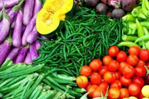 पुणे: हिरवी मिरची, घेवडा, मटारच्या दरात वाढ vegetable