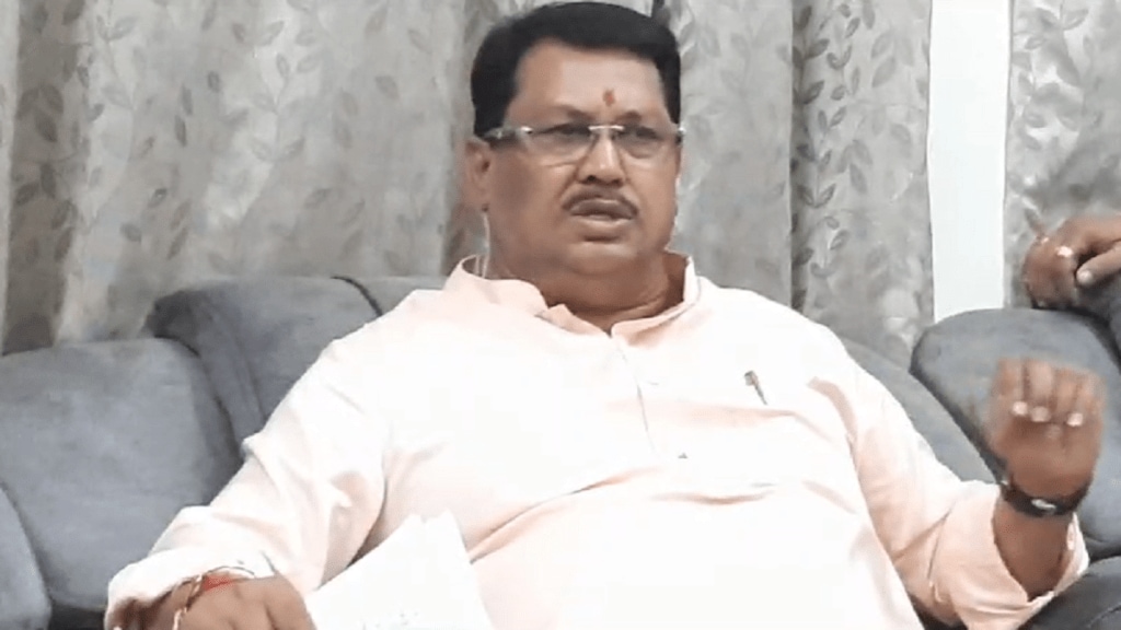 Vijay Wadettiwar criticizes Nitesh Rane