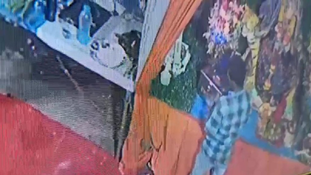 A donation box kept at a Navratri festival in Mumbai Koparkhairane area was broken and stolen navi Mumbai