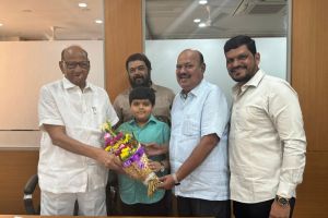बालेकिल्ल्यात अजित पवारांना धक्का; जेष्ठ नेते आझमभाई पानसरे यांचे शरद पवारांना समर्थन Azambhai Pansare supports Sharad Pawar