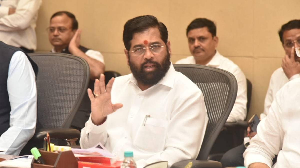 Eknath shinde on adivasi