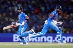 IND vs AUS, World Cup Highlights: विराट-राहुलचा तुफानी खेळी! ऑस्ट्रेलियाचा फ्लॉप शो, भारताचा सहा गडी राखून दणदणीत विजय India vs Australia Highlights Cricket Score Updates in Marathi