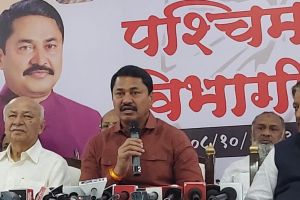 काँग्रेस पक्षात गटबाजी नाही, तर रविंद्र धंगेकर आजारी असल्याने बैठकीला आले नाही : नाना पटोले Nana-Patole