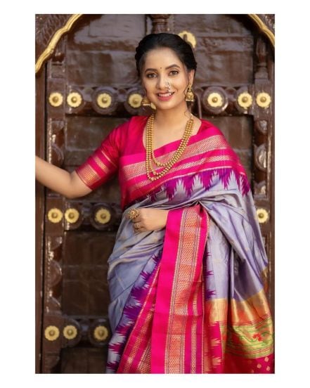Navratri Actress Peacock Green Saree 