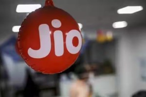 reliance jio launch new prepaid pans with zee 5 and sony liv