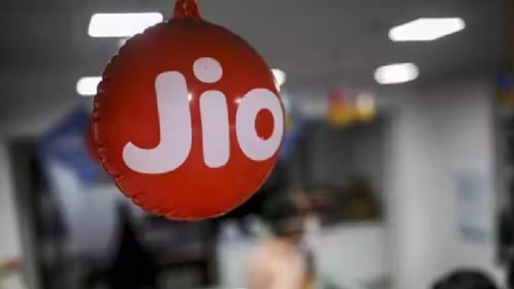 reliance jio launch new prepaid pans with zee 5 and sony liv