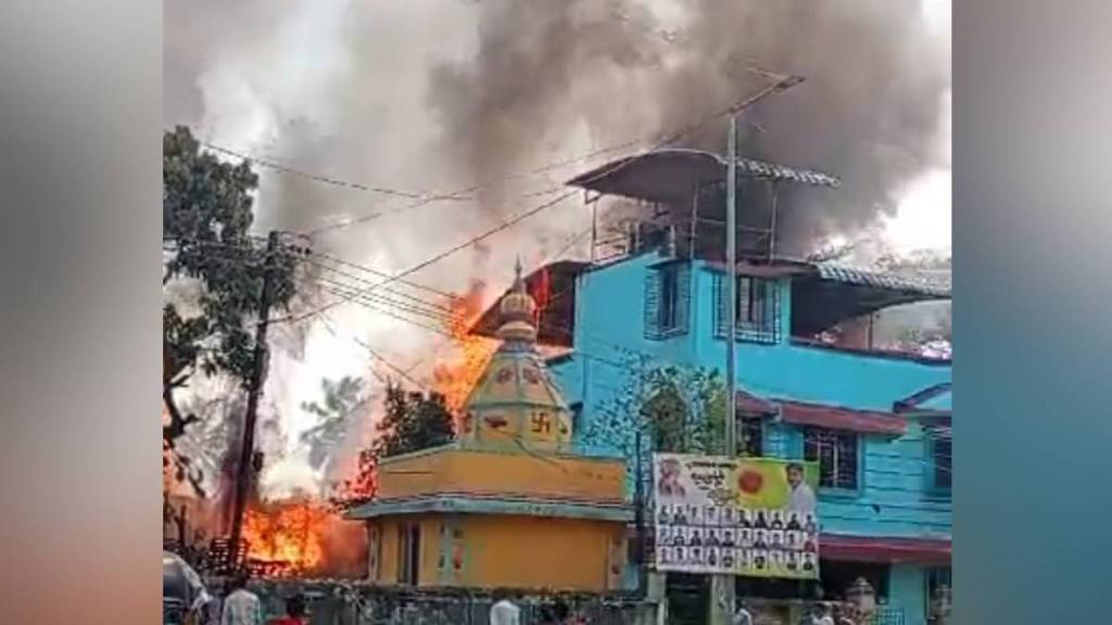 scrap warehouse Bori Naka burnt