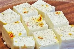 चिकाच्या दुधाशिवाय बनवा मऊ जाळीदार खरवस; ही घ्या सोपी रेसिपी How To Make Kharvas Without Chik Milk Kharvas recipe in marathi
