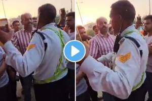 Ghaziabad: Hindu Group Manhandles Traffic Cop After He Fined A Vehicle With 'Jai Mata Di' Sticker
