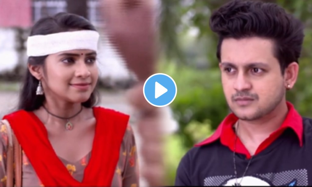 Marathi actor Adish Vaidya entry in Kavyanjali