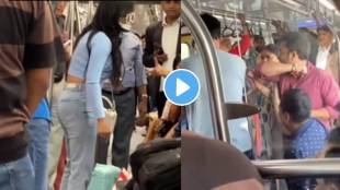 Girl slapped a man inront of 200+ people Delhi Metro Viral Video