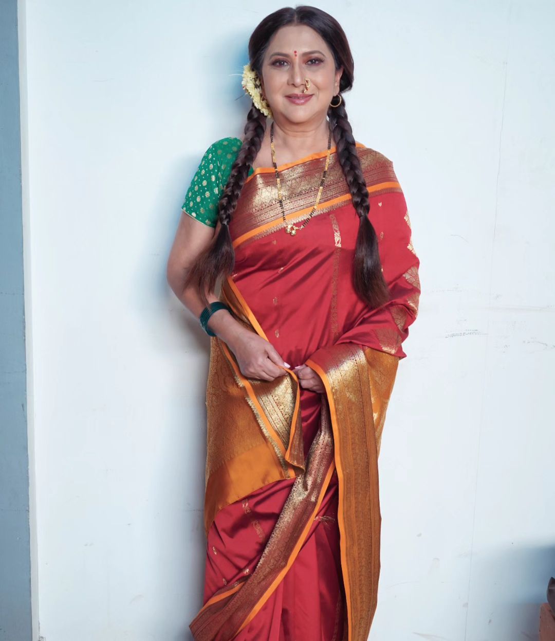 Marathi Actress Shardiya Navratri 2023 Red Colour