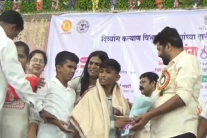 बच्चू कडू यांचा सरकारला घरचा आहेर; दिव्यांग मंत्रालय विभाग केवळ नावापुरतेच! Bachchu Kadu criticized government