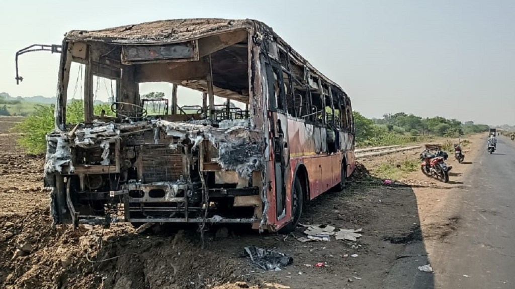 ST bus burnt Umarkhed