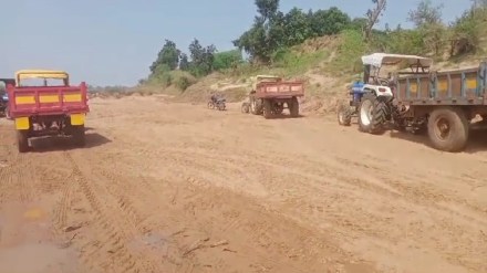 sand theft Armori taluka